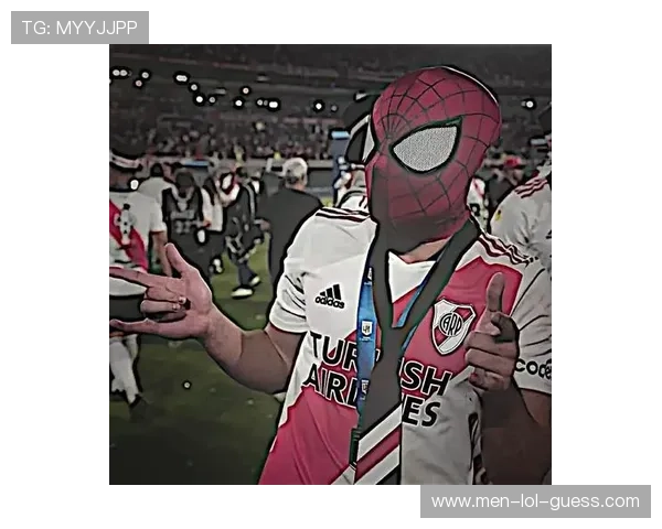 足球明星拉面头像女神形象呈现与时尚潮流融合之美 足球明星拉面头像女神形象呈现与时尚潮流融合之美